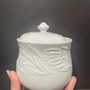 Vintage Signature Stoneware White Sugar Bowl with Lid and Creamer small pitcher